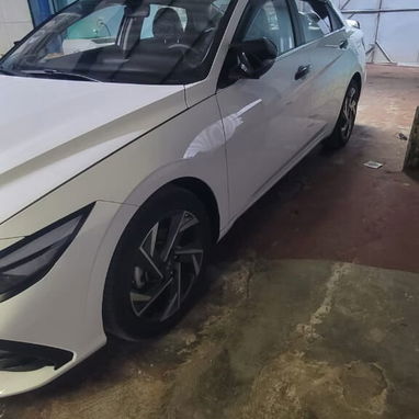 Vendo o Negocio Hyundai Elantra, básico máximo 2025 cero millas con 1500 km - Img 119778243
