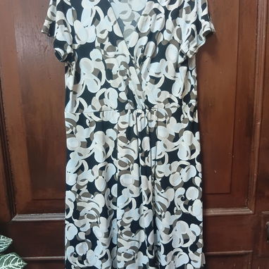 🌺VESTIDO TALLA L - 2/2