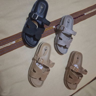 Sandalias tipo Hermes - Img 121790682