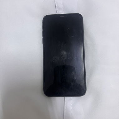 iPhone 11 - 3/3
