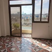 Vendo o permuto por menor y vuelto zonas HVieja Stos Suárez Víbora Plaza y oigo propuestas. - Img 54743427