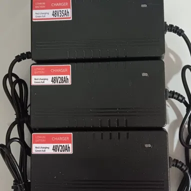 Cargador para su moto electrica todo los amperages solo llame o escriba al WhatsApp para m谩s informaci贸n al WhatsApp - Img 121098970