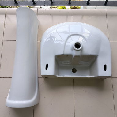 Vendo Lavamano con Pedestal de uso - 2/3