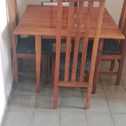 Se vende juego de comedor de madera dura - Img 57055969