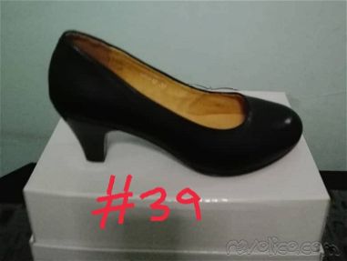 Vendo zapatos negros de mujer - Img main-image-45634497