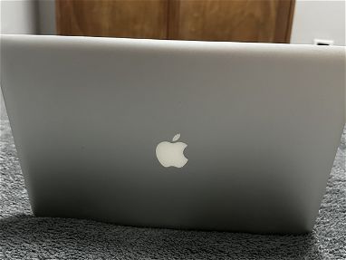 Vendo MacBook Pro tiene Catalina y window 10 - Img 64662455
