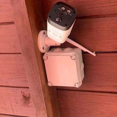 Servicios profesionales de instalación de sistemas de cámaras de seguridad y alarmas profesionales - 4/9