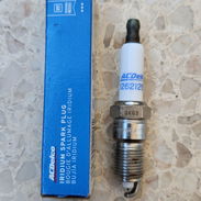 Vendo Bujias AC Delco Iridio Rosca Larga - Img 58098908