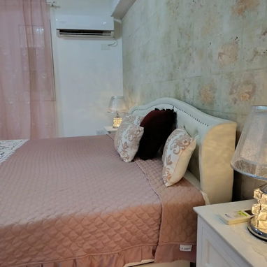 🎯 Apartamento en planta baja, no se va la luz, puerta a la calle - Img 124218534