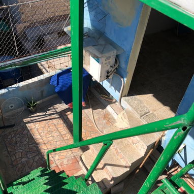 *160🏡EN VENTA ! APTO de 3 plantas☝🏽en el Cerro [ es un interior de catiguria por 10mil*  💡*‼️❕️‼️OJOOO NUNCA SE VA LA - 5/10