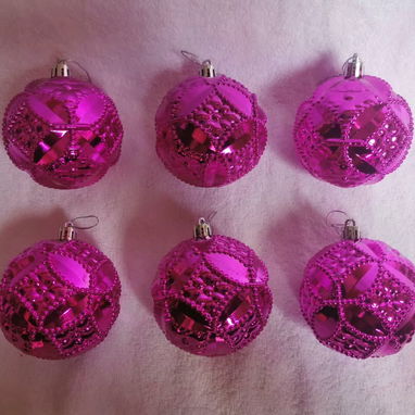 💜Set de 6 bolas de navidad con relieve 7cm Precio: 8usd - 5/6