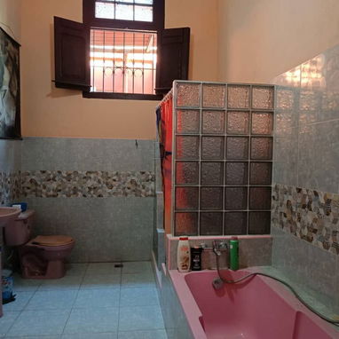 Casa en marianao con 4 habitaciones - 6/10