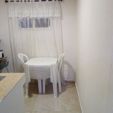 Renta solo a estudiantes extranjeros - 4/4