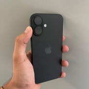 iphone 16 sim física con 100 de batería venta o cambio x iPhone menor y vuelto - Img 55469523