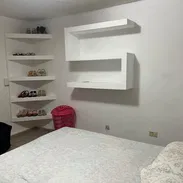 *# 173 CENTRO HABANA*   *Casa de dos niveles en venta – Zanja (referencia: cerca de policía)*   📐 *Distribución* :   *P - Img 56318052