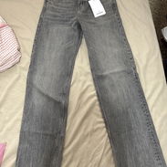 Pantalón Pull and Bear de mujer nuevo en una ganga traído de Europa en solo 15usd!!!!! - Img 54673035