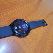 “Smartwatch: Samsung Galaxy Watch 4 Clasic.46mm COM NUEVO. Caja de Acero. Con su manilla Original de  Goma, Cargador. - Img 45478456