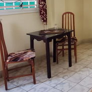 Vendo mesa con cristal 25usd 53582376 - Img 54926333