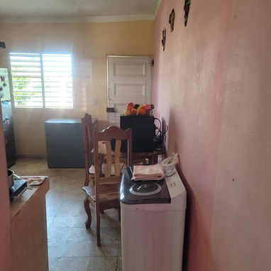 SE VENDE CASA EN 2do NIVEL EN TRINIDAD,SANCTI SPÍRITUS - 9/10