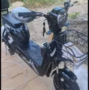 Nuevas de paquete a estrenar por el cliente hacen de 50-60km vienen con dos juegos de llaves gomas de balón todo al 100 - Img 50153552
