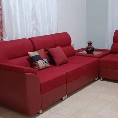 Se alquila apartamento(renta lineal) con vistas al malecón y excelente ubicación. - Img 120240989
