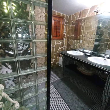 📱 Villa Privada en Boyeros con Piscina y Grill para Estancias o Pasadías - Img 116168646