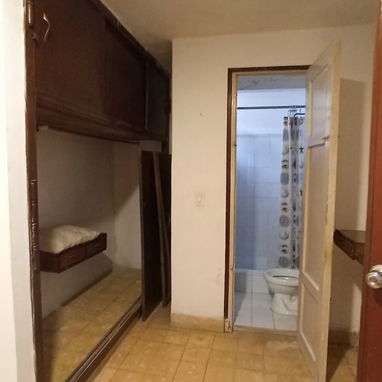 Casa en Santos Suárez - 6/10