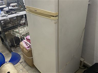 Vendo refrigerador de uso máquina sellada nunca se a reparado - Img 66045026