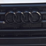 Emblema negro frontal aros para Audi A3 A4 A5 A7 Q2 Q3 Q5 Q7 Q8 TT - Img 52162022