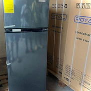 Refrigerador Royal 8.5 pies No es congelación seca - Img 57086239