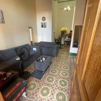 Se vende casona cerca de la cret y juan delgado con podibide garage - 6/10