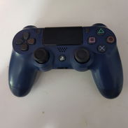 Mando PS4 poco uso llamar 78605934 - Img 56662698