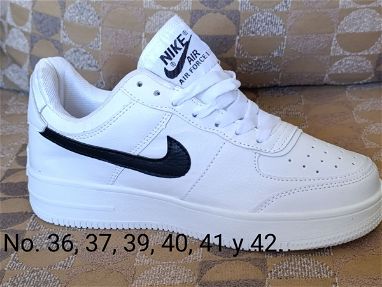 Zapatillas tennis Nike y Fila. - Img 67291531