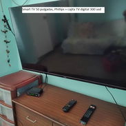 Smart TV 50 pulgadas Phillips con cajita decodificadora y antena interior - Img 56383025