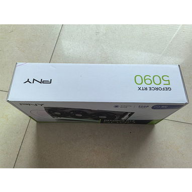 PNY RTX 5090 OC 32G - 6/6