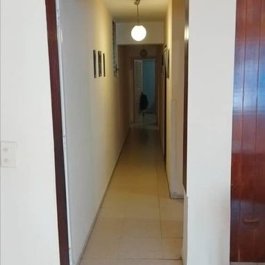 🏡SE VENDE APARTAMENTO EN EL VEDADO CERCA DE MLAECON - Img 120926198