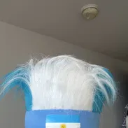 Divertidos sombreros para el mundial de futbol - Img 55758459