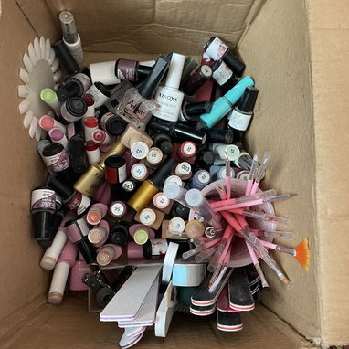 Mesa de uñas - Img 122984152
