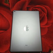 200 USD iPad 9na Generacion, libre de fábrica, 64gb y estética 10/10, prácticamente nuevo. - Img 58196370