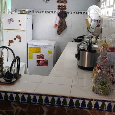SE VENDE CASA – VALLE GRANDE, MUNICIPIO LA LISA 📍 UBICACIÓN Valle Grande, Municipio La Lisa Papeles en regla ✔️ - Img 124488647