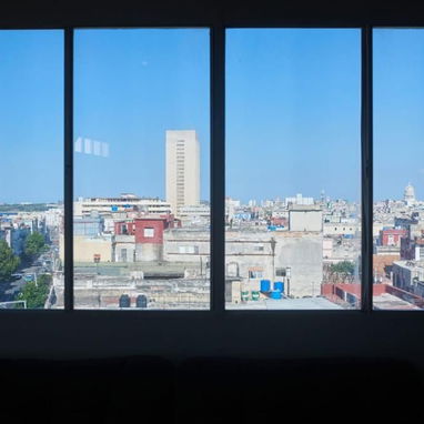 🏠💫 ¡Lujoso Hostal en el corazón de la Habana, perfecto para disfrutar de los sitios turísticos e históricos - Img 62090400