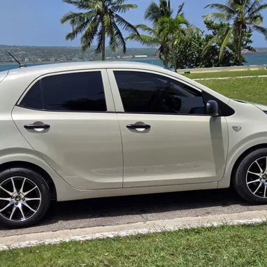 Se Renta‼️Rento mi carro‼️RENTCAR‼️ - 4/7