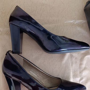 Zapatos de mujer de vestir. Talla 39. - 6/10