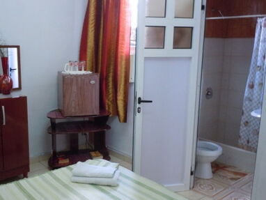⭐Renta apartamento de 2 habitaciones, 2 baños, agua fría y caliente, sala, cocina, comedor - Img 61479939