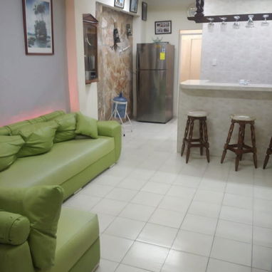Alquiler de Casa con piscina en Guanabo - Img 118738651