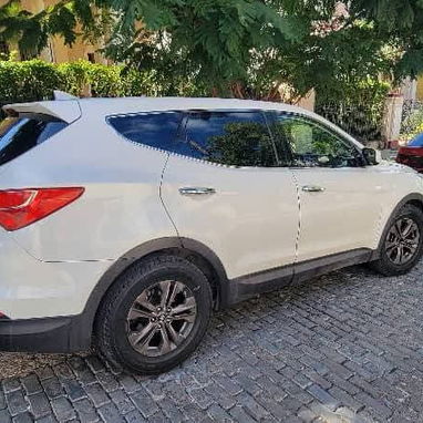 🔥 Hyundai Santa Fe Sport 2.4 GDI 2015 – Motor G4KE – Impecable 🔥 - 3/8