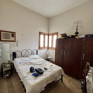 GG-161 | CASA INDEPENDIENTE EN EL AUTO POR 25000 (2 CUARTOS, 2 BAÑOS, PASILLOS LATERALES Y PATIO) - 4/7