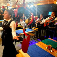Mariachis para mamá - Img 55332551