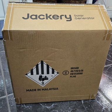 Jackery Explorer 1000 v2 1500W de salida y 1070Wh de Capacidad - 2/4