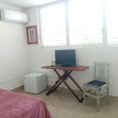 Renta de habitación en zona de embajadas y trámites. Tarifa diaria, Lea descripción. - Img 112693087
